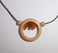 Collier aus Bernstein und Holzring, Einzelstück von Rügen