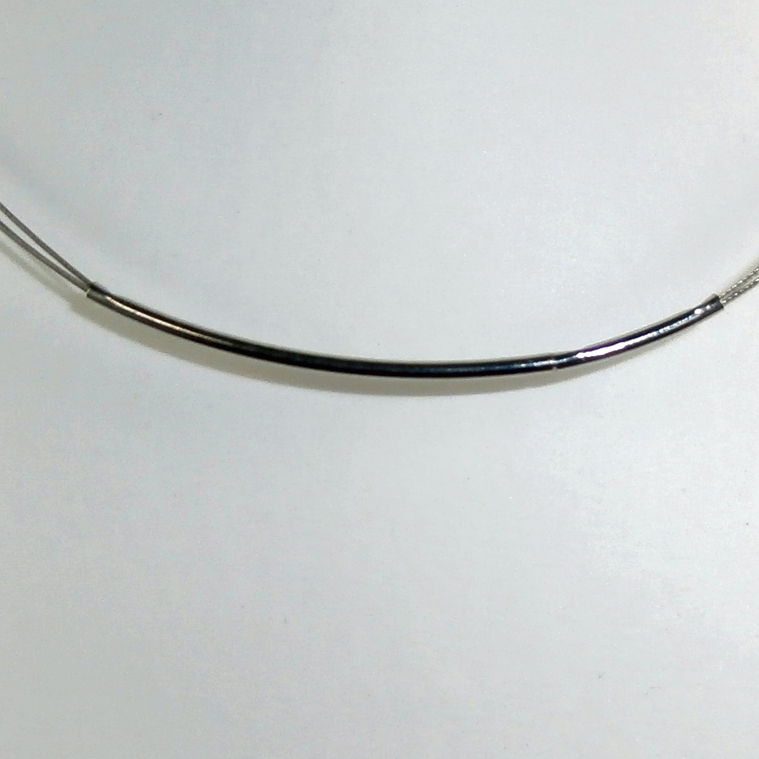 Seeglas-Anhänger in Spiralenform aus nickelfreiem Metall