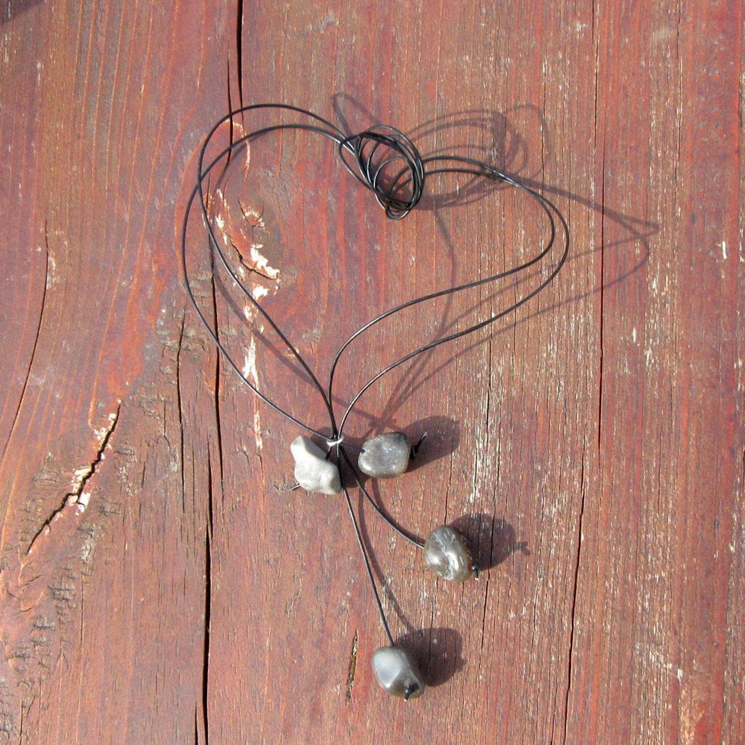 Kette aus Feuersteinnuggets mit 925er Silberring