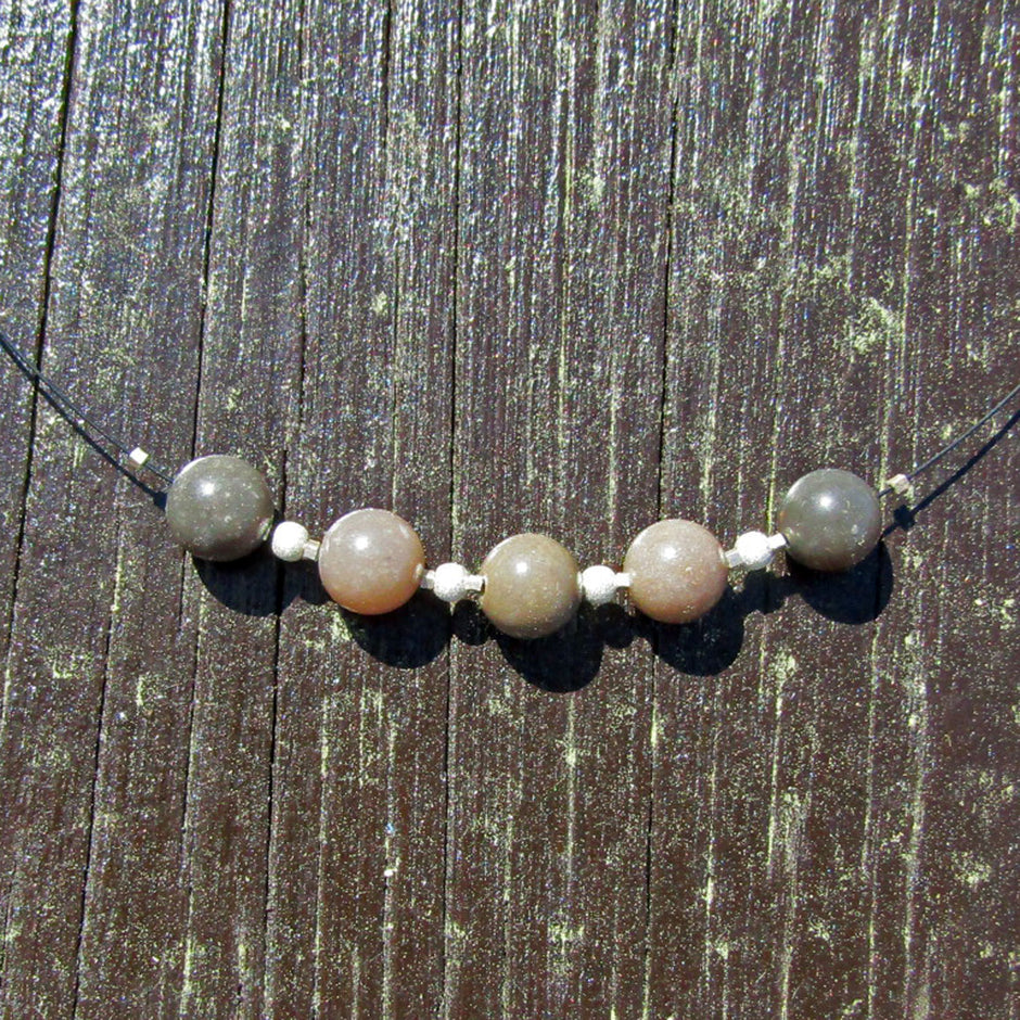 Drahtcollier – Feuerstein & Silberperlen