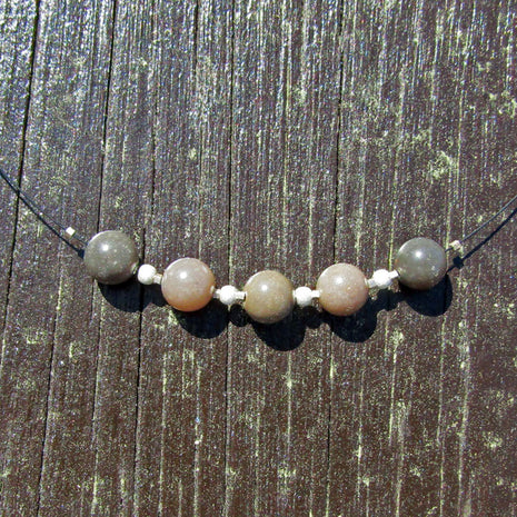 Drahtcollier – Feuerstein & Silberperlen