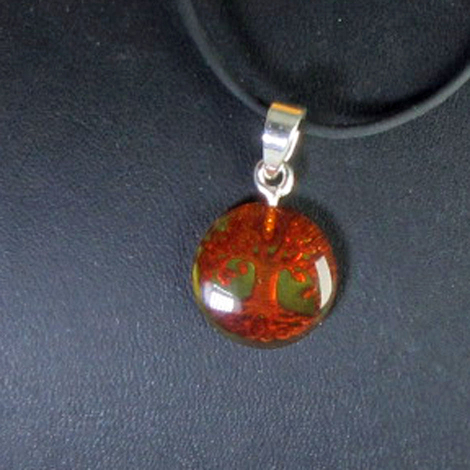 Kleiner Bernstein-Anhänger mit Baum des Lebens, Unikat