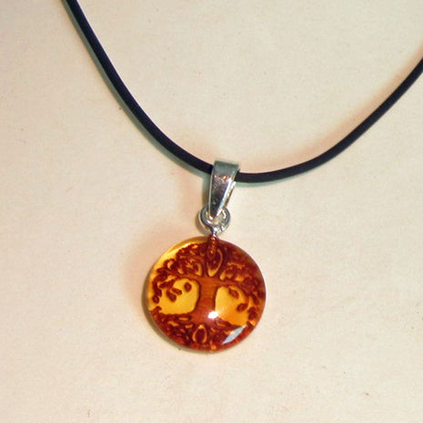 Kleiner Bernstein-Anhänger mit Baum des Lebens, Unikat