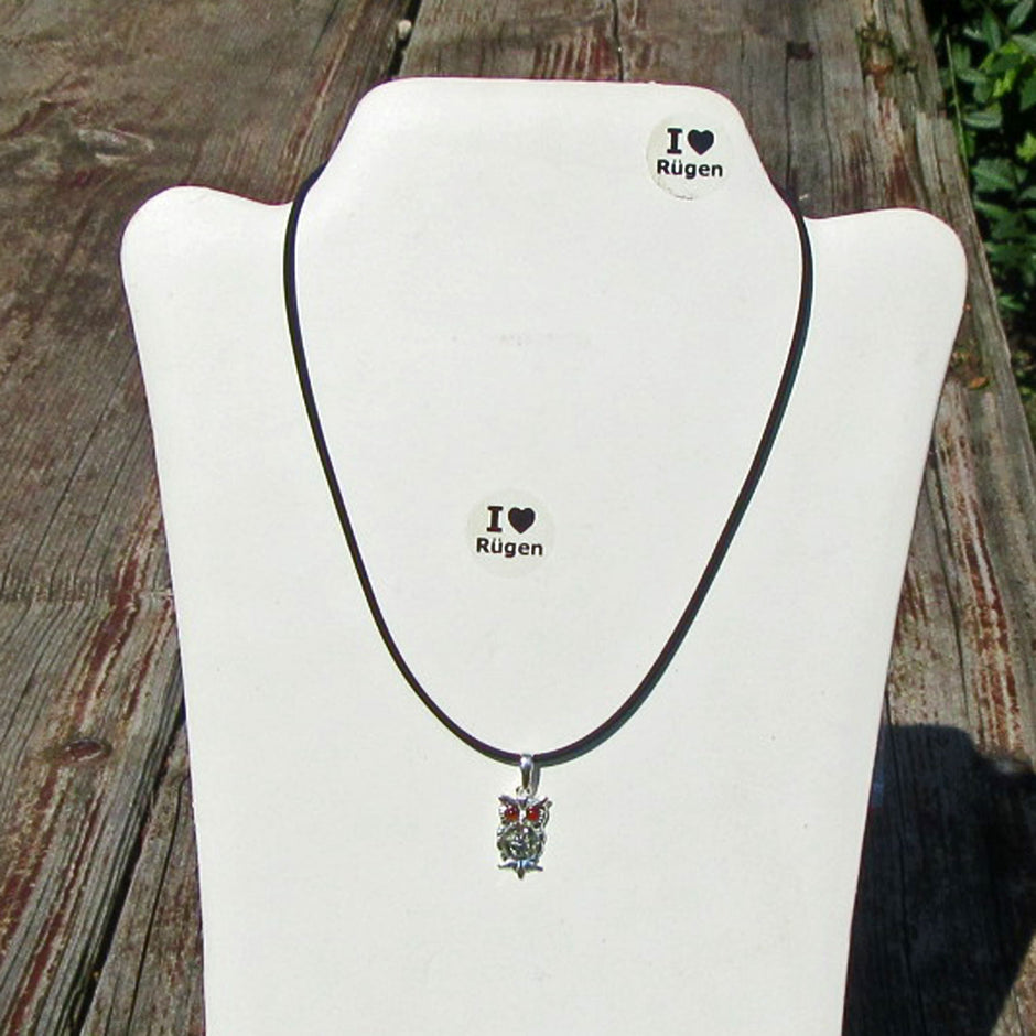 Silberanhänger Eule mit Bernstein – Unikat von Rügen