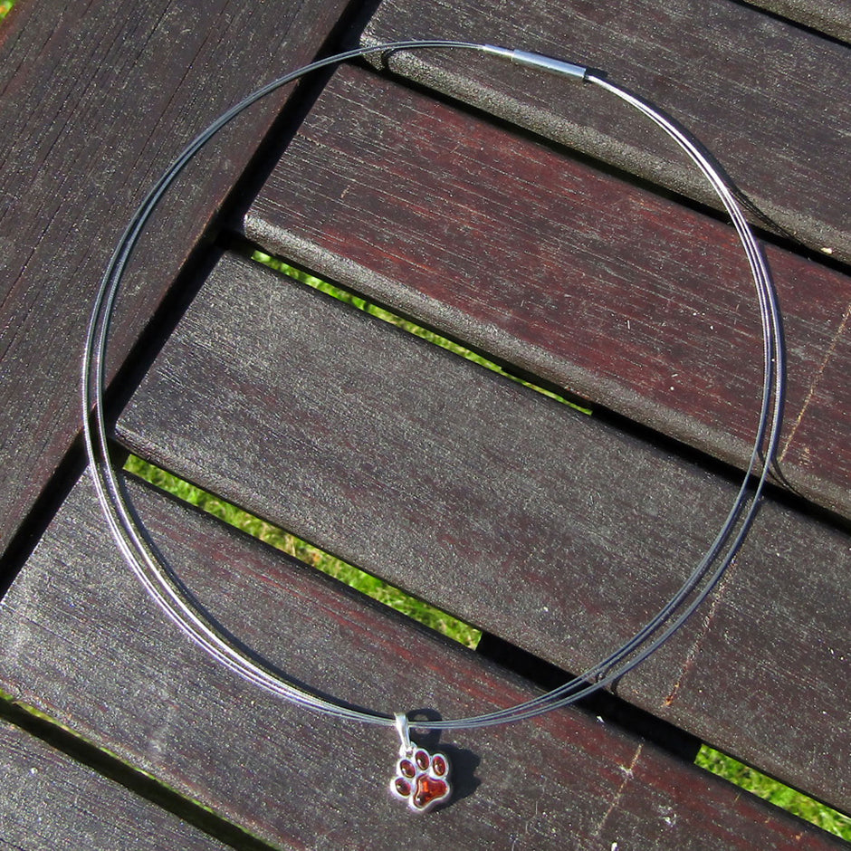 Wunderschöner Anhänger ausSilber und Bernstein als Hundepfote / Katzenpfote