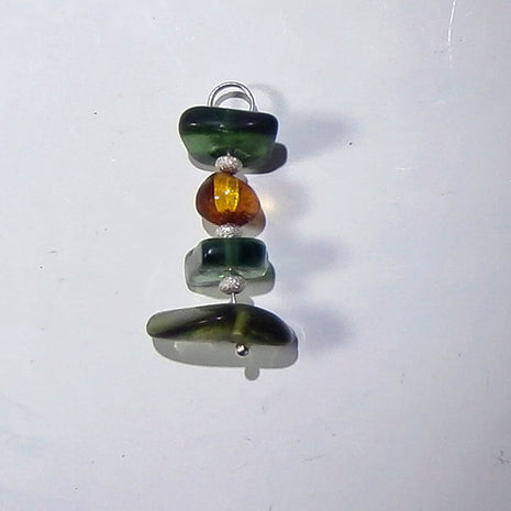 Anhänger aus Seeglas und Bernstein mit Silberperlen