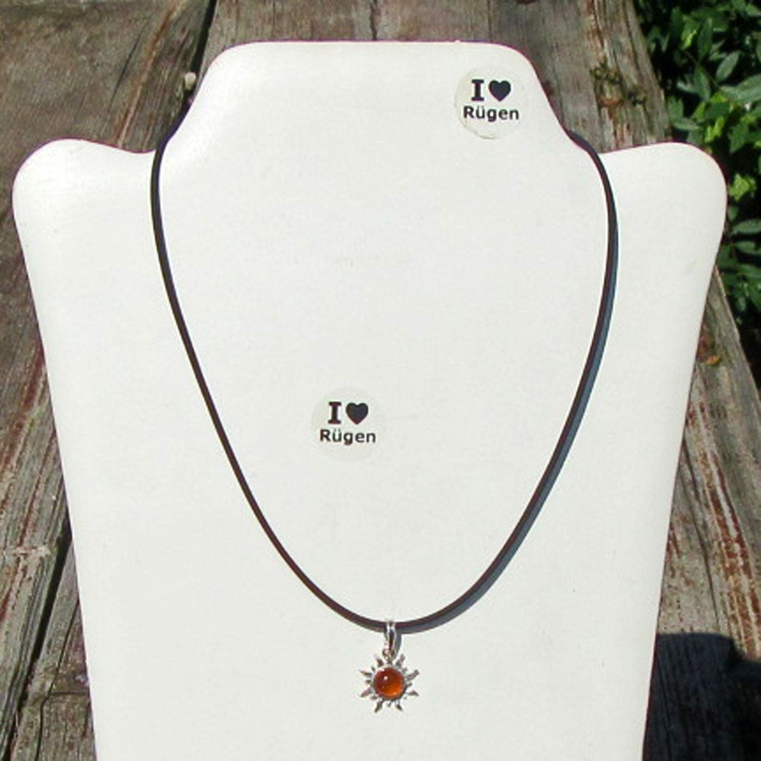 Kleine Sonne aus Silber( 925 )mit verschiedenen Bernstein