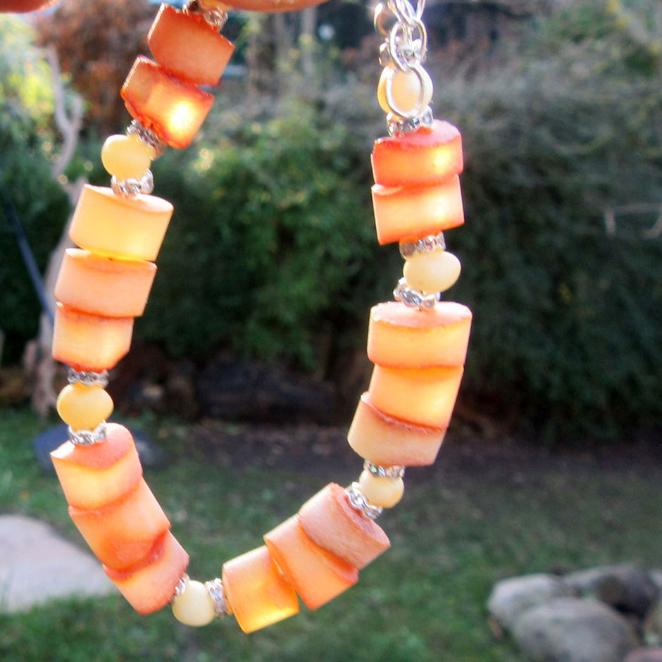 Einzelstück: Armband mit unpolierten Bernsteinscheiben