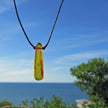 Elegantes Collier aus poliertem Bernstein und Silber