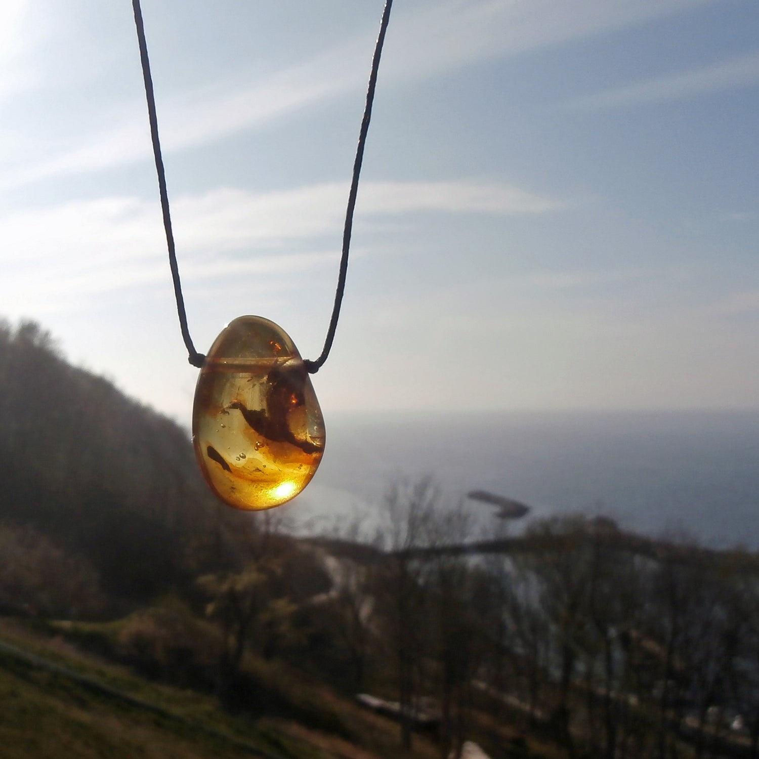 Collier aus poliertem Bernstein und Silber von Rügen