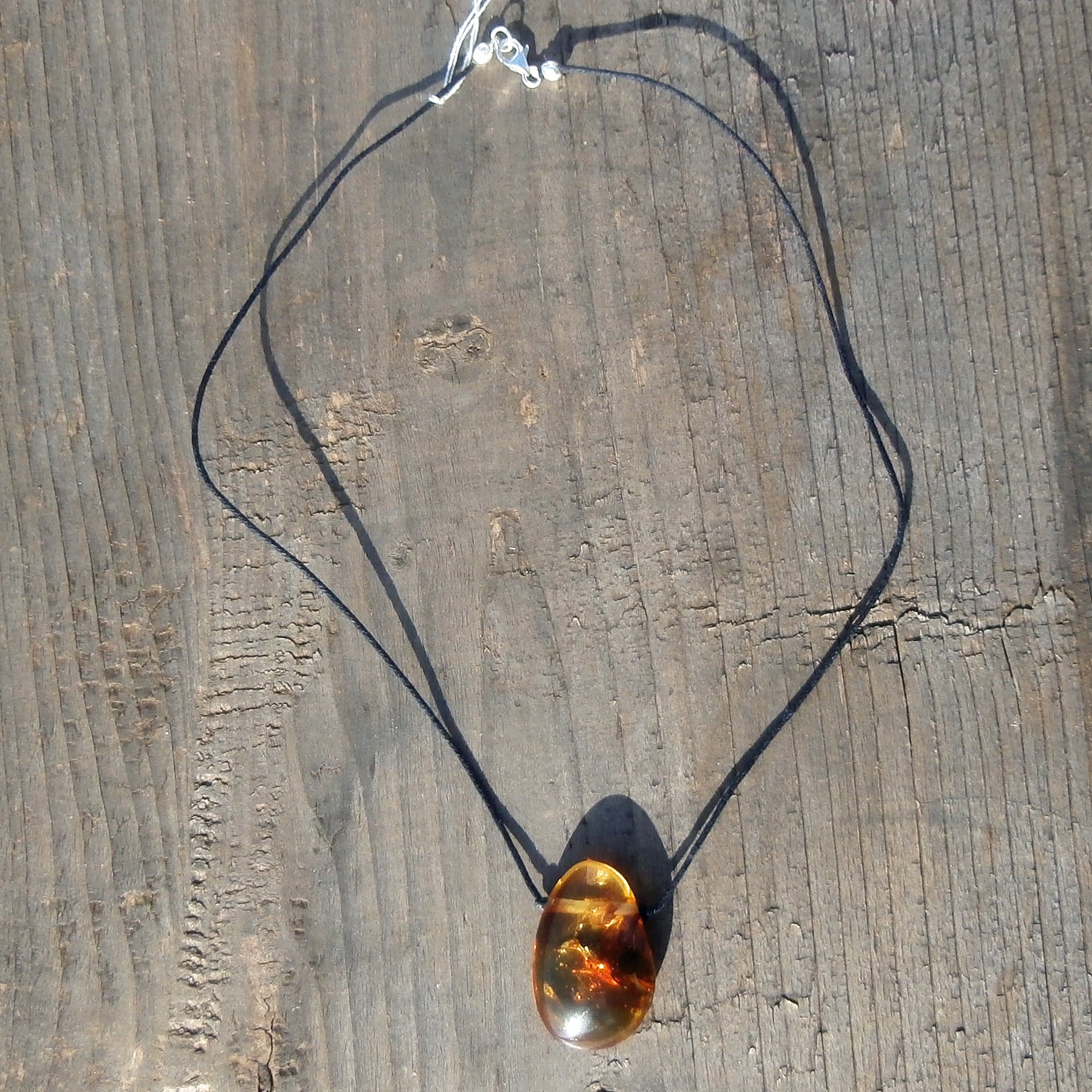 Collier aus poliertem Bernstein und Silber von Rügen