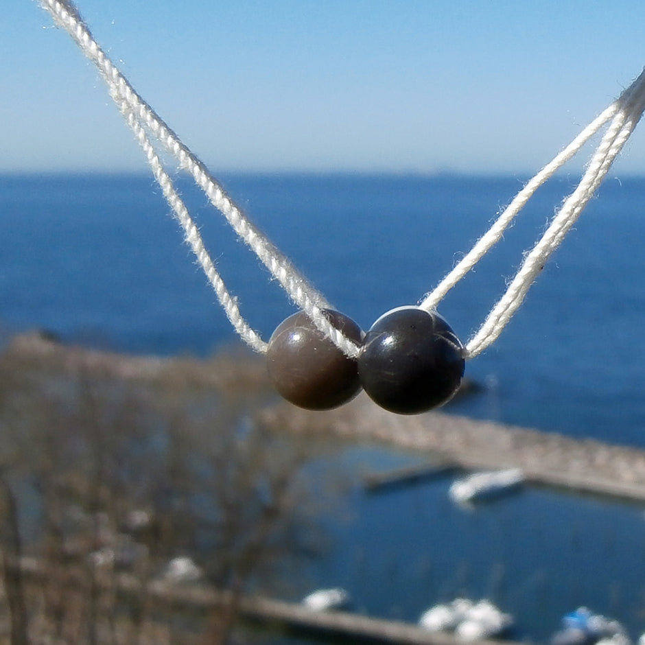 Feines Collier aus 925 Silber mit Feuersteinperlen