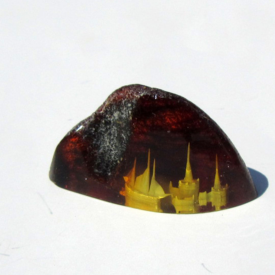 Bernstein-Unikat mit Segelschiff und Türmen, 3D-Design