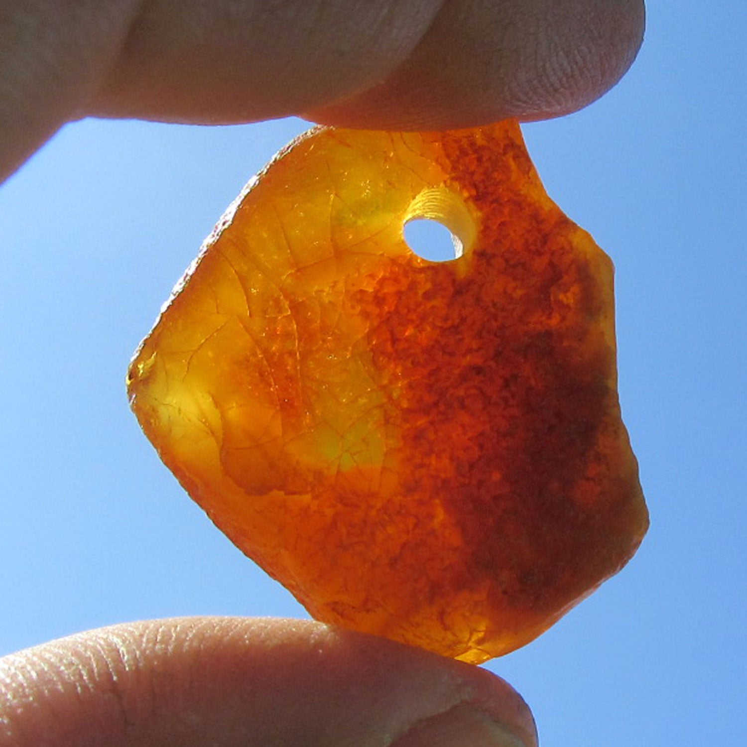 Einzigartiger, unpolierter Ostseebernstein von Hiddensee