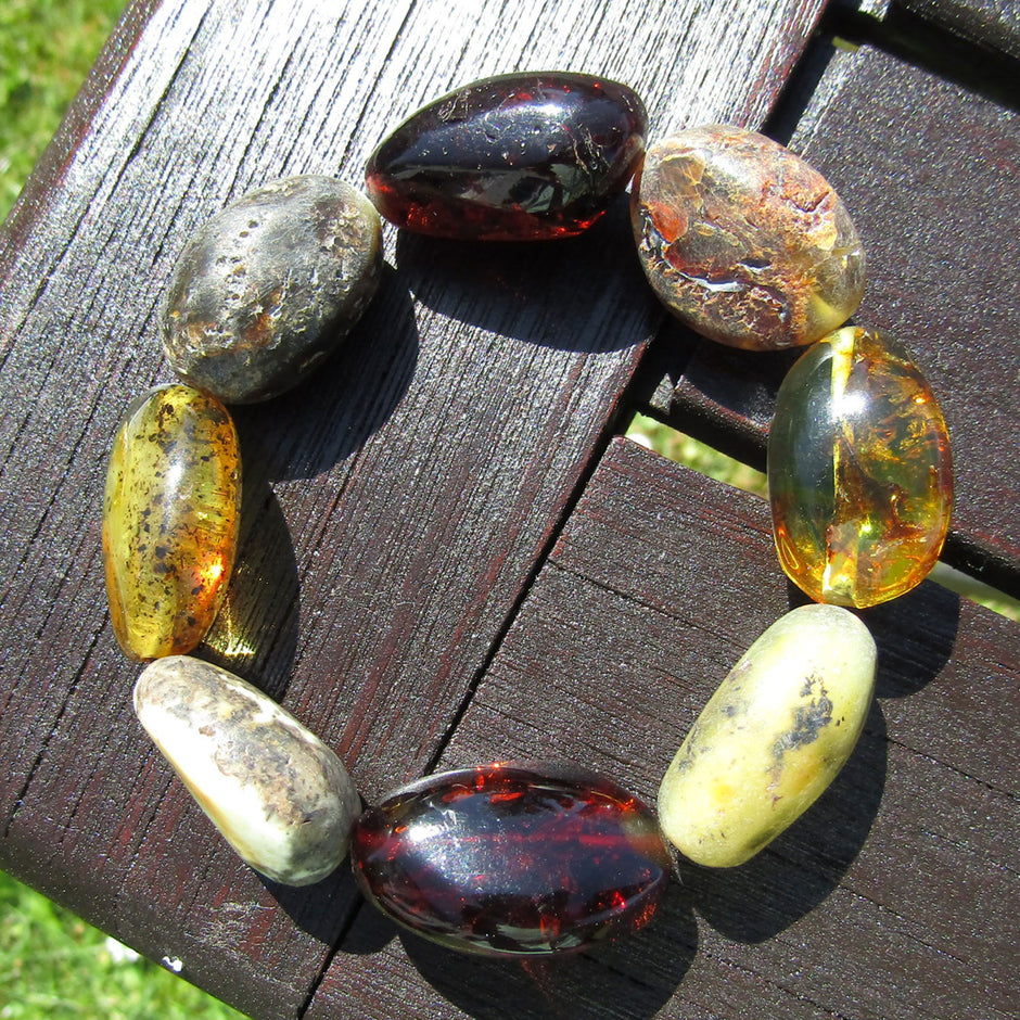 Massives Bernsteinarmband aus 8 edlen Polierteilen