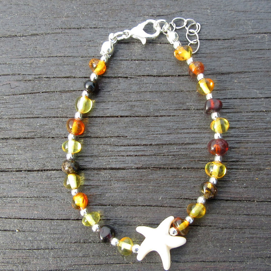 Einzigartiges Kinderarmband aus Bernstein und Seestern