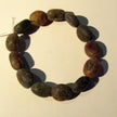 Edles Armband aus unpolierten, dunklenBernsteinoliven / Moorbernstein