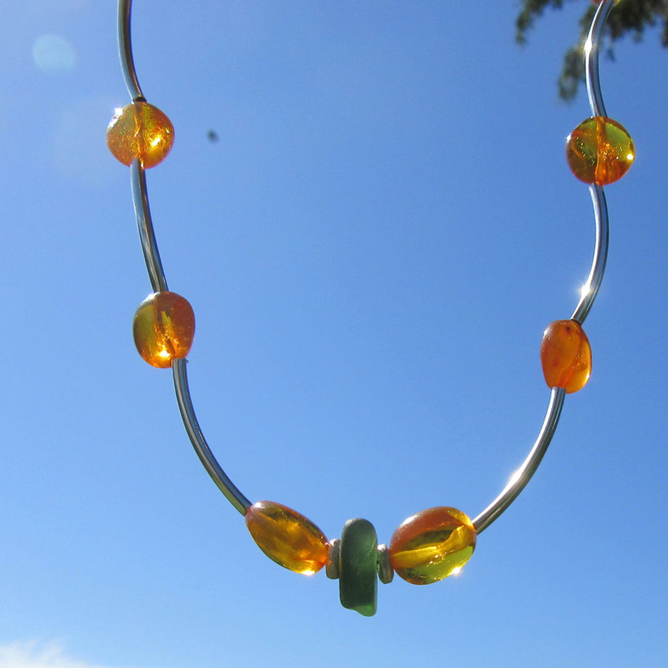 Edles Collier aus Bernstein und Silber, Unikat