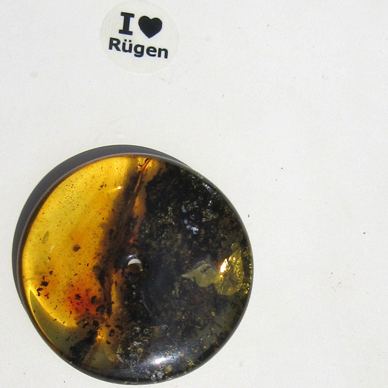 Wunderschöner, riesiger Bernsteindonut mit vielen Einschlüssen