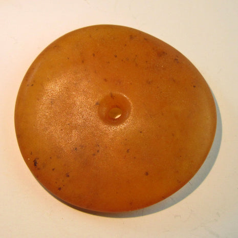 Unpolierter Bernsteindonut – Natürliches Unikat von Rügen