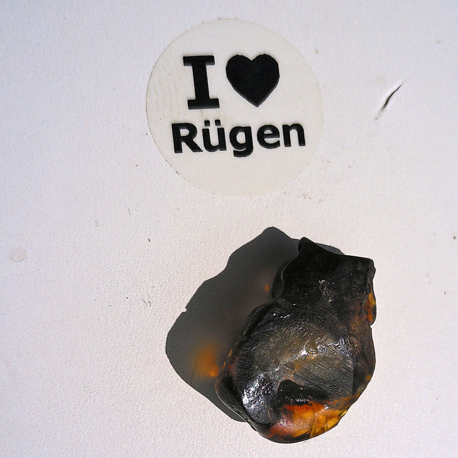 Kleine Eule aus Bernstein, handgefertigt, Unikat