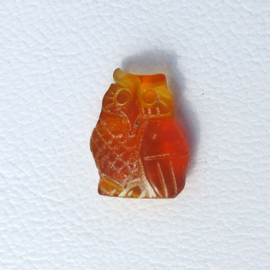 Eule aus Bernstein – Einzigartiger Uhu von Rügen