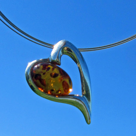 Silberherz mit Bernsteincabochon, 925 Silber, Unikat