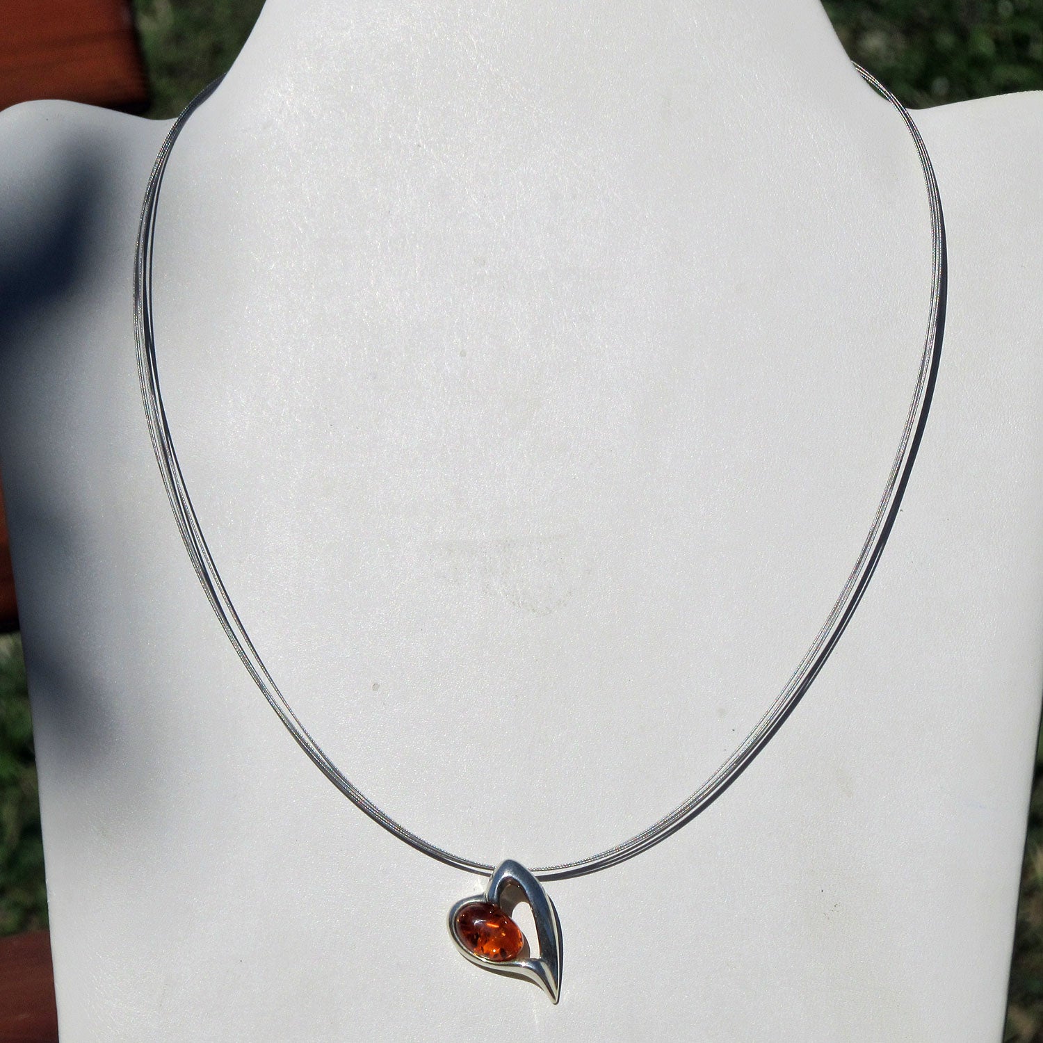 Silberherz mit Bernsteincabochon, 925 Silber, Unikat