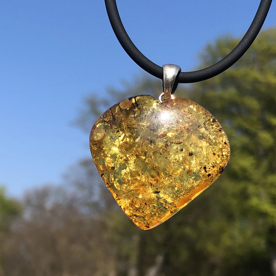 Einzigartiges Bernsteinherz aus 925er Silber