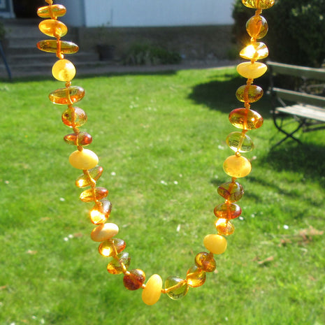 Einzelstück: Bernsteinperlenkette, 46 cm, warm und leicht