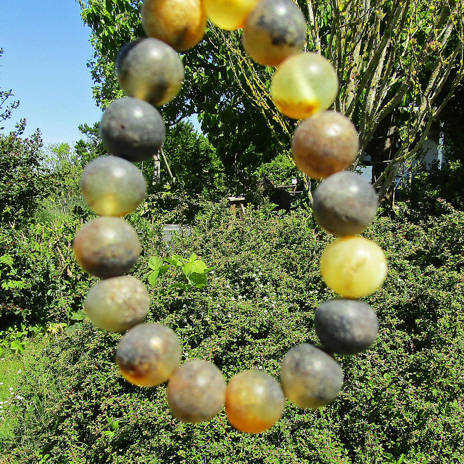 Einzigartiges Bernsteinarmband aus unpolierten Moorbernstein