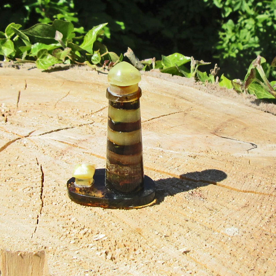 Bernstein-Leuchtturm mit Wärterhaus