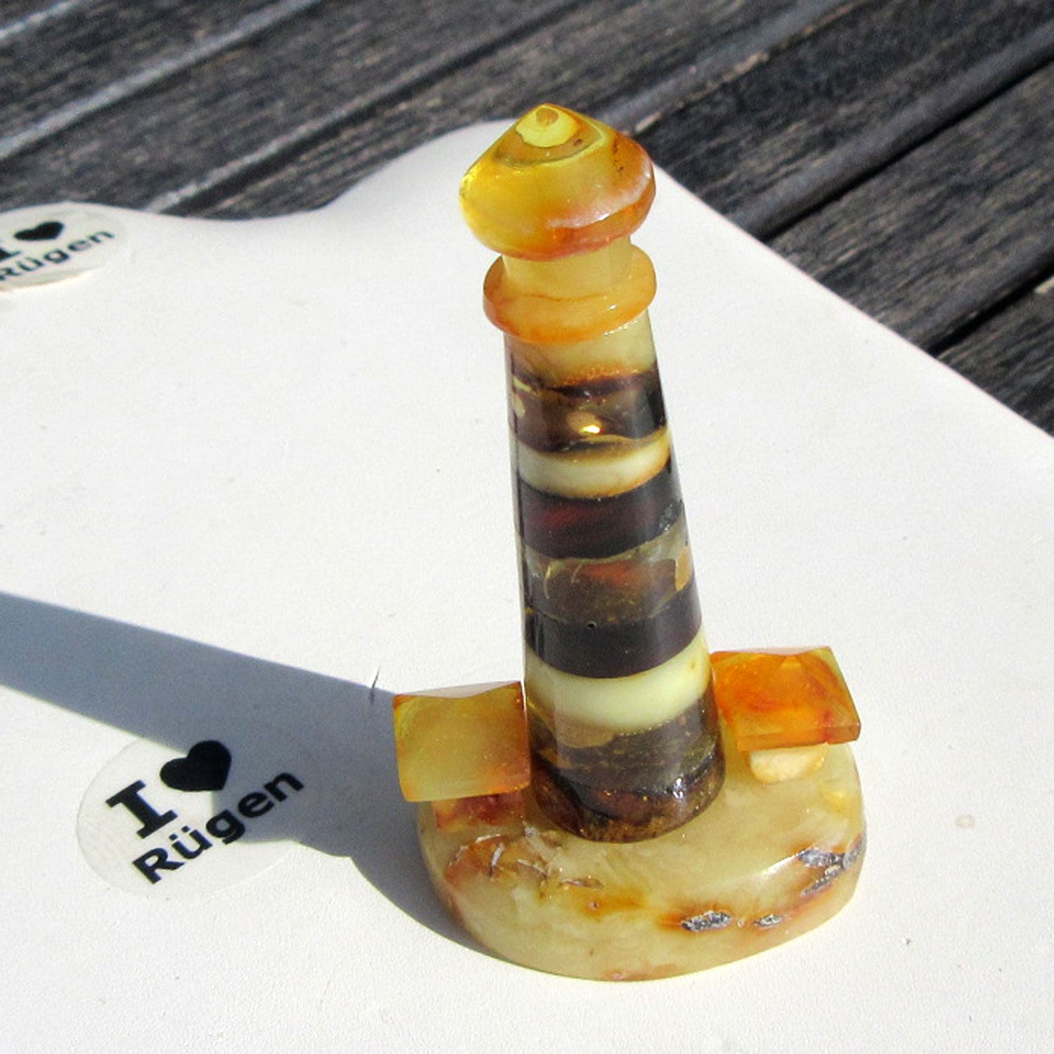 Bernstein-Leuchtturmensemble mit zwei Häusern