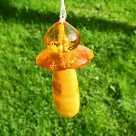 Nuckel aus poliertem Bernstein – Einzelstück für Babys