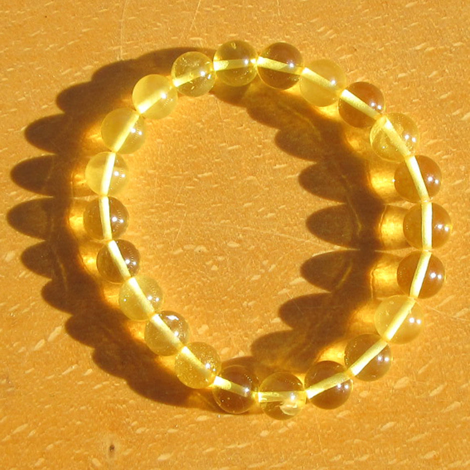 Einzigartiges Bernsteinarmband aus goldgelben Perlen
