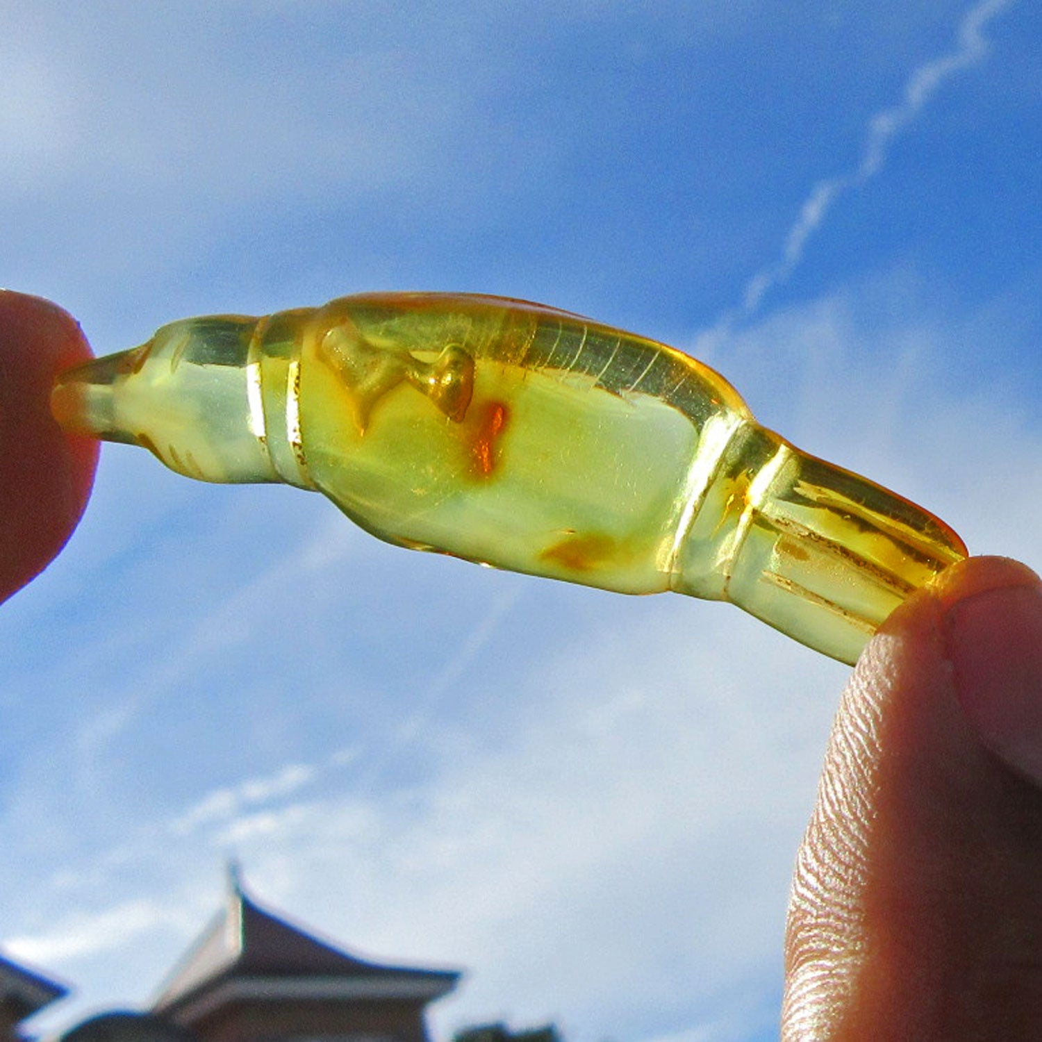 Seehund aus klarem Bernstein – maritimes Einzelstück