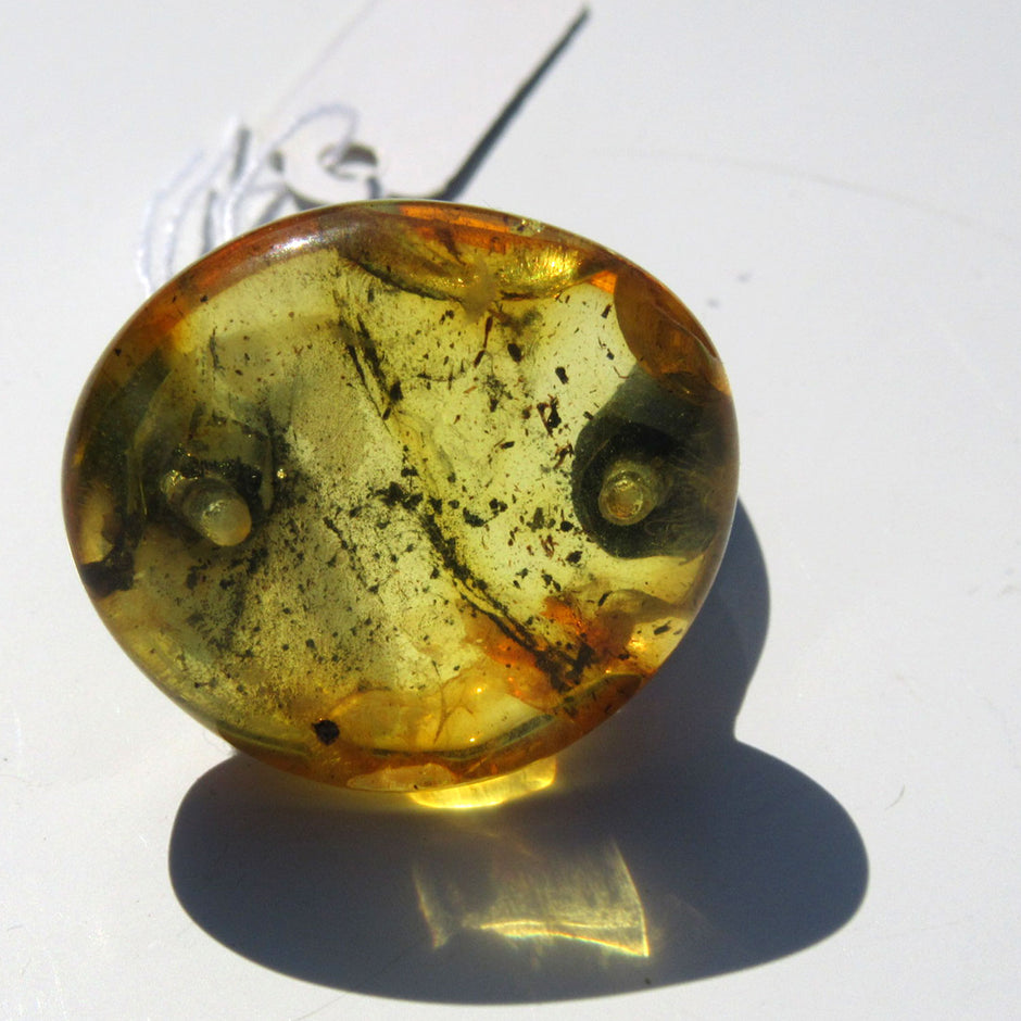 Sonnengelber Bernsteinring am Kautschuk, Unikat