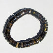 Bernsteinarmband aus dunklen, polierten Bernsteinscheiben