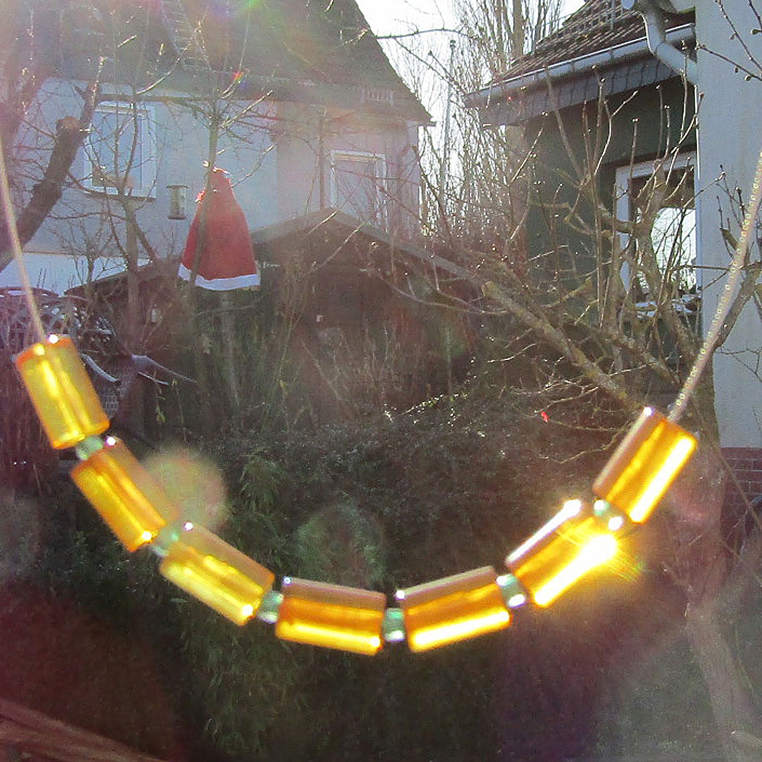 Drahtcollier mit Bernsteinwalzen und Glasperlen, Unikat