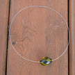 Drahtcollier mit gedrehter Bernsteinperle, 44 cm