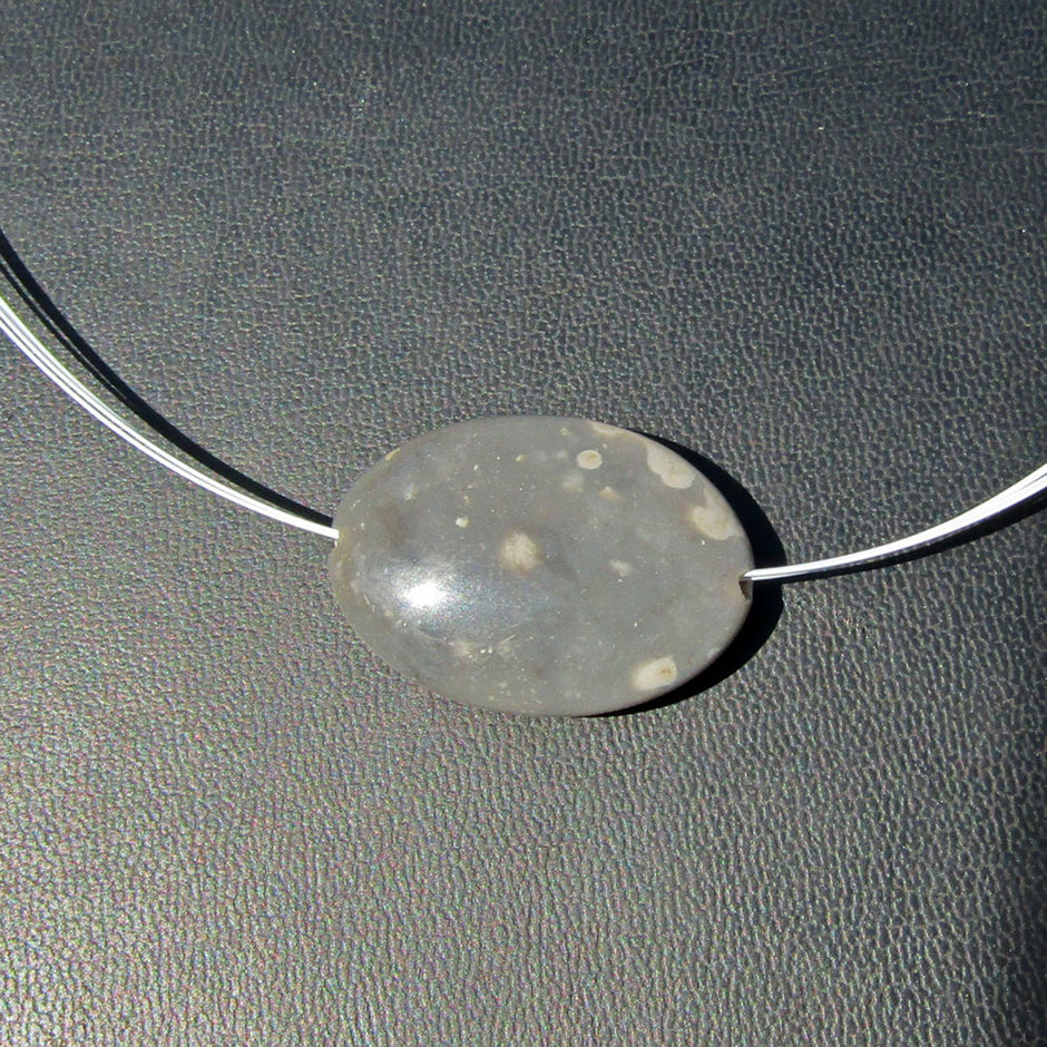 Polierter Feuerstein, flach, einzigartig und natürlich