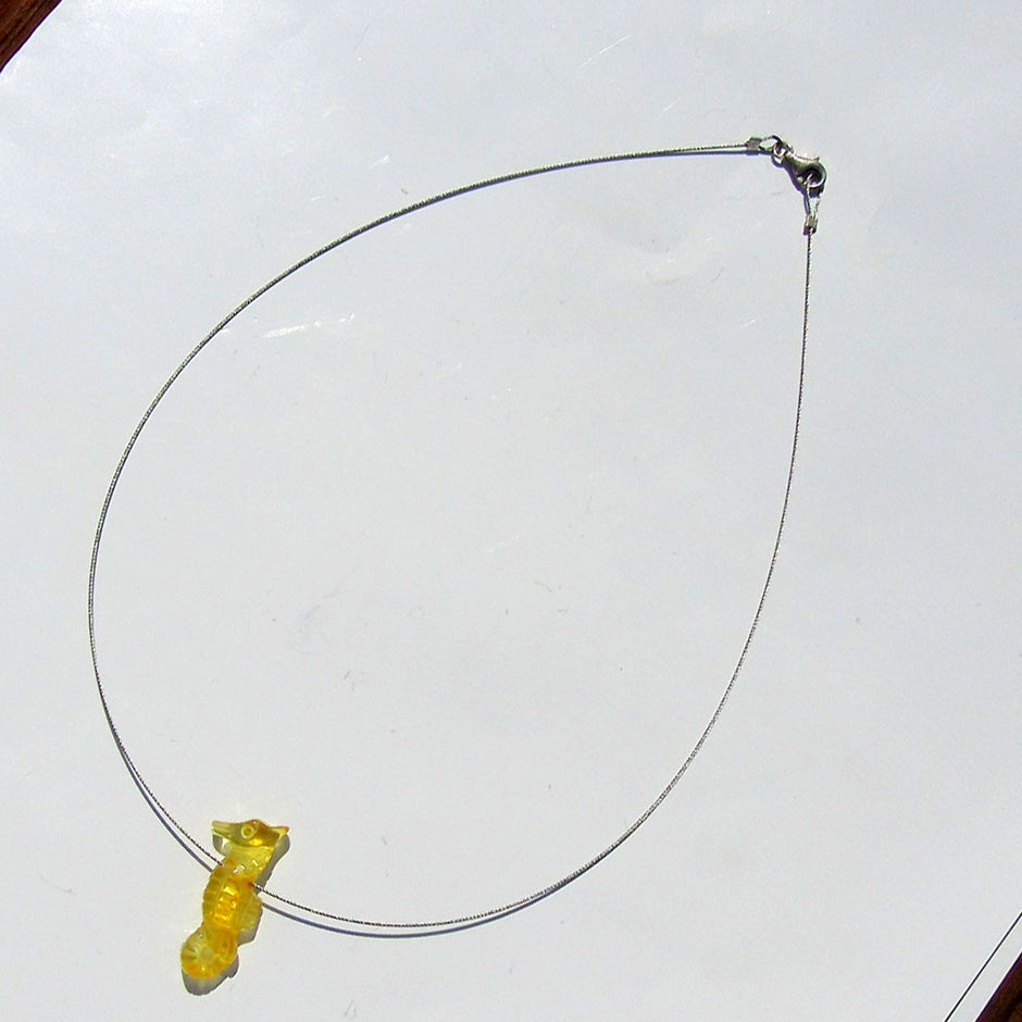 Bernstein-Collier mit Seepferdchen, 43 cm lang, Unikat