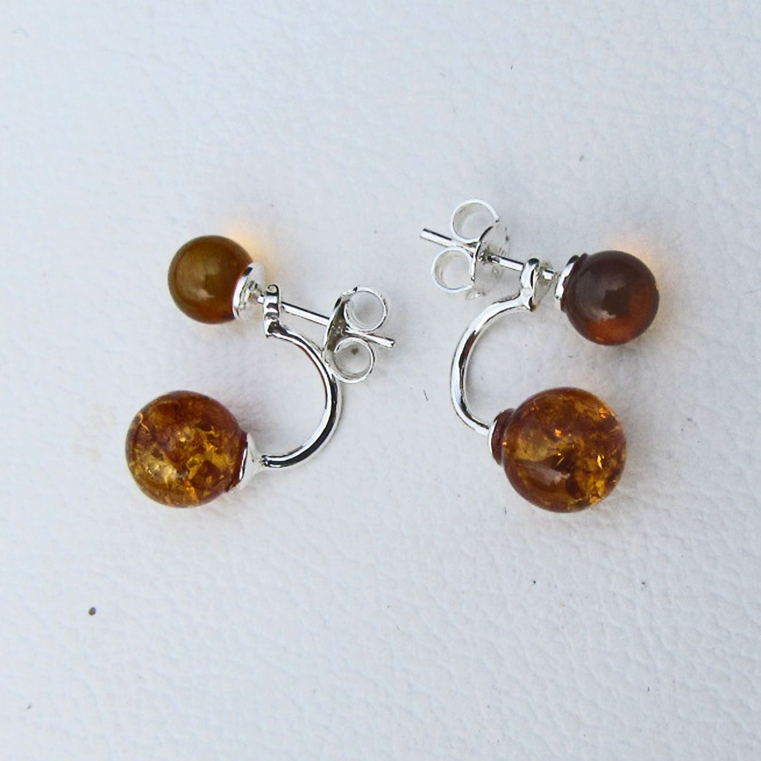 Ohrstecker aus Bernstein und Silber – Einzigartiges Unikat