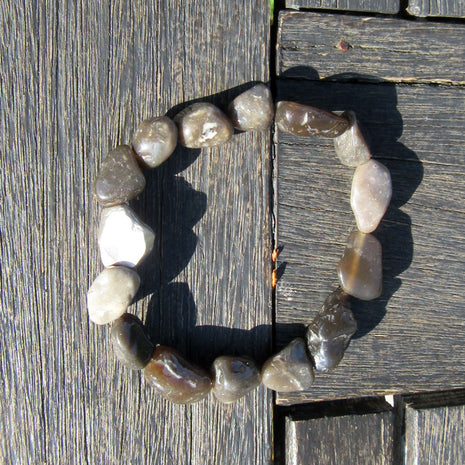 Feuersteinarmband mit silbernem Nugget, Unikat