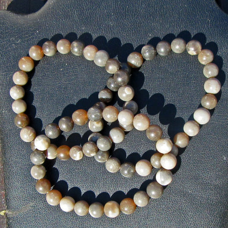 Armband aus Feuersteinperlen – Natur pur, ein Unikat