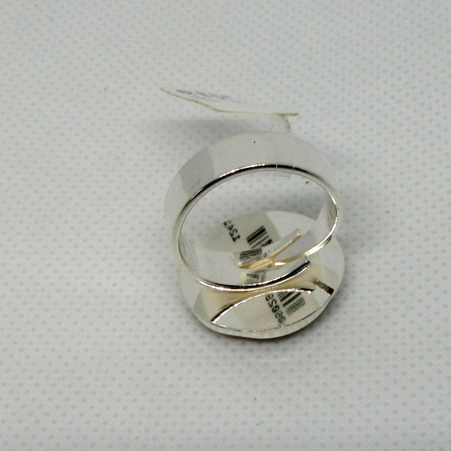 Silberring mit polierter Donnerkeilscheibe, Unikat