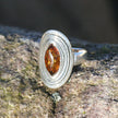 Ovaler Silberring mit kognacfarbenem Bernstein, Unikat