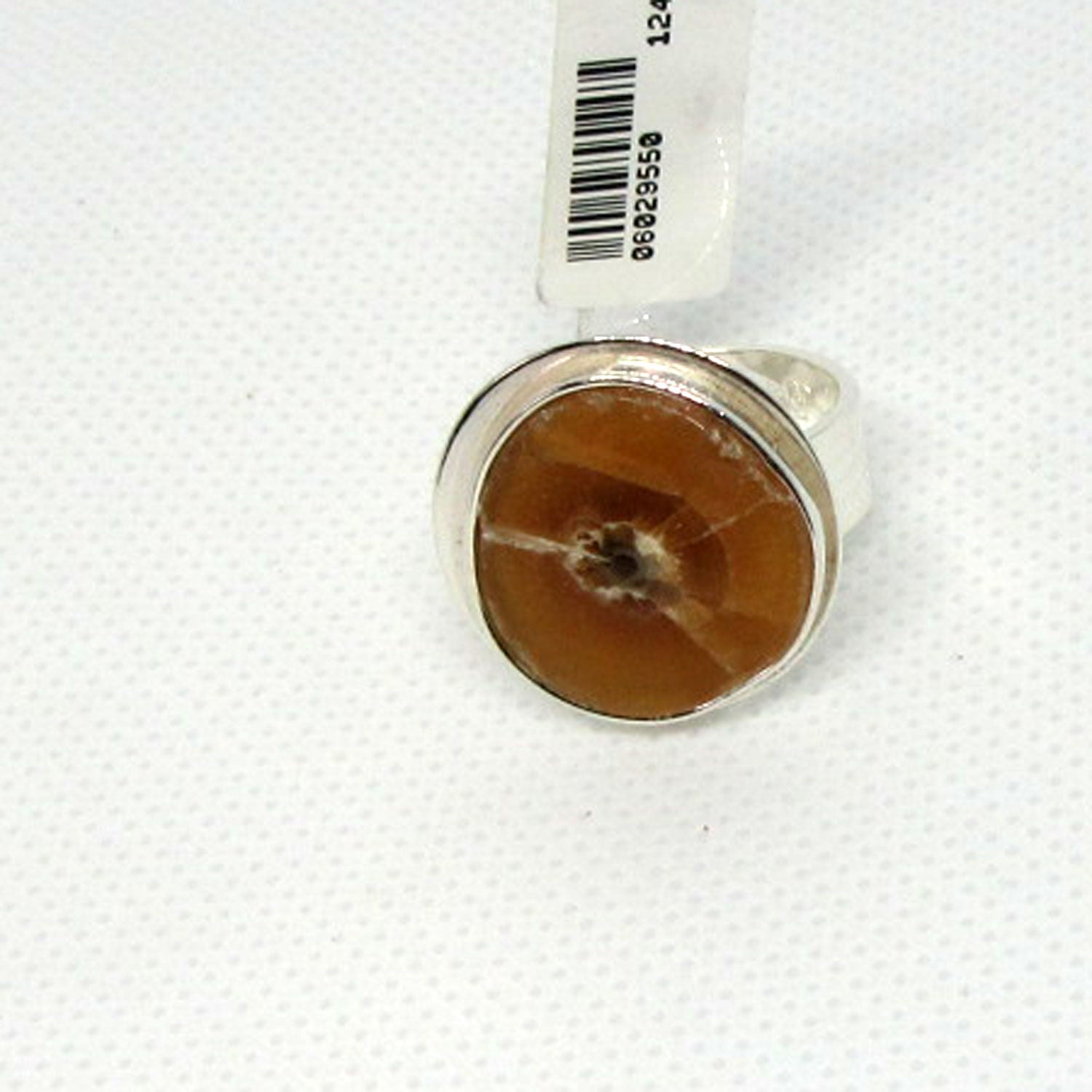 Silberring mit polierter Donnerkeilscheibe, Unikat