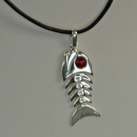 Filigraner Fisch aus Silber mit Bernstein, Einzelstück