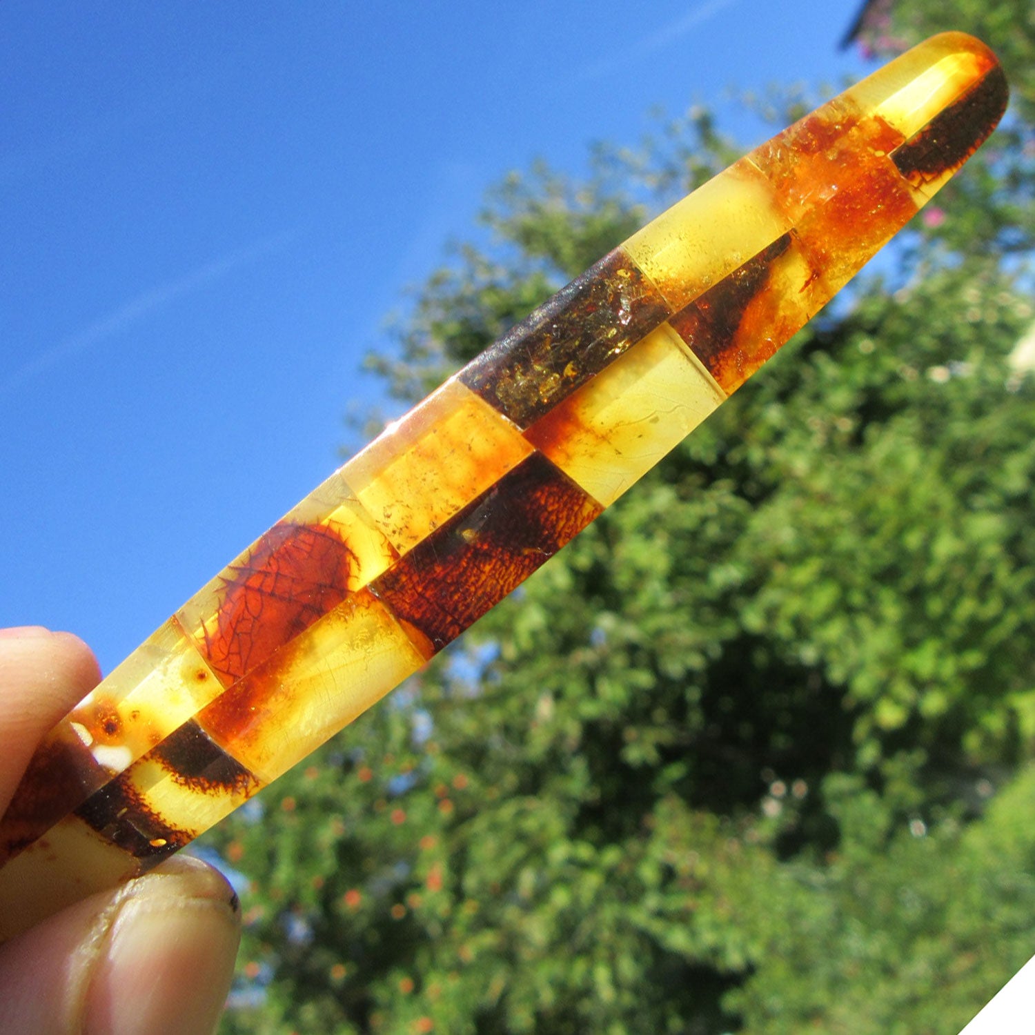 Einzelstück: Haarspange aus buntem Bernstein